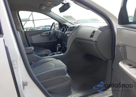 2011 Chevrolet Traverse 1Lt z USA, uszkodzony, nr VIN 1GNKRGEDXBJ278962